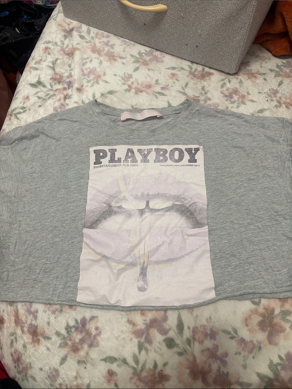 PLAYBOY Gray Graphic Short Sleeve Tee with Lip Print